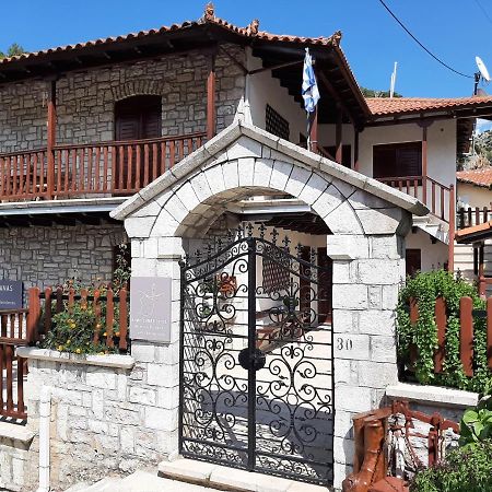 Δημητσανασ Τοποσ Νύμφη Θεισόα Apartment Dimitsana Exterior foto